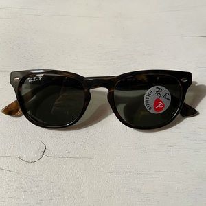 Women’s Ray-Ban Sunglasses